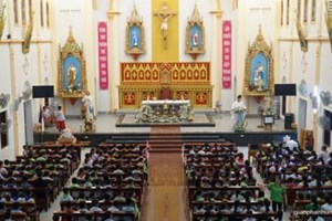 GP.Hưng Hóa - Các Em Thiếu Nhi Giáo Xứ Lạc Hồng Vui Tết Trung Thu